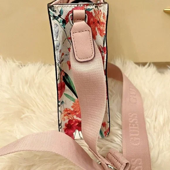 Guess Lyle Mini Floral Print Boho Crossbody Hand Shoulder Bag White Pink NWT - Picture 5 of 8